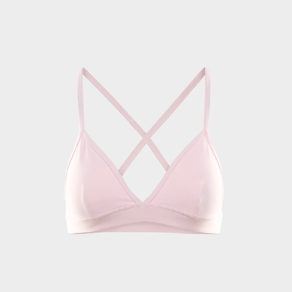 Aritzia vibrant sports bra